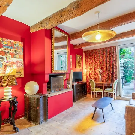 بيت للعطل La Maison Dans Les Remparts إج مورت