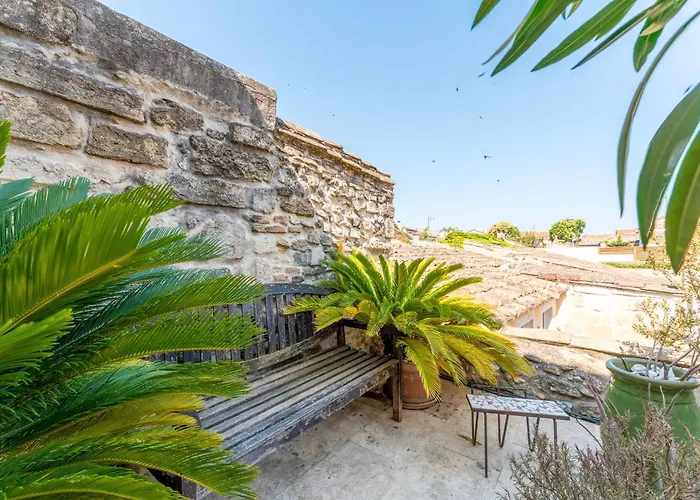 La Maison Dans Les Remparts * Aigues-Mortes